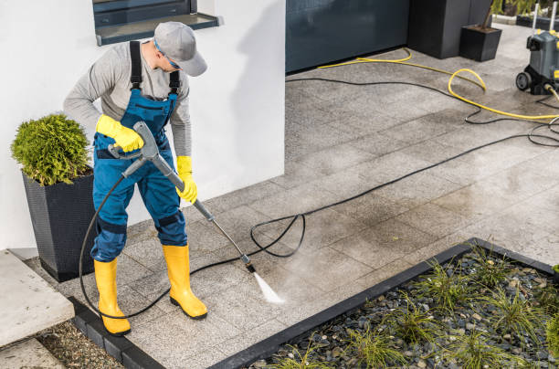 Best Deck Cleaning Services  in Evergreen, MT
